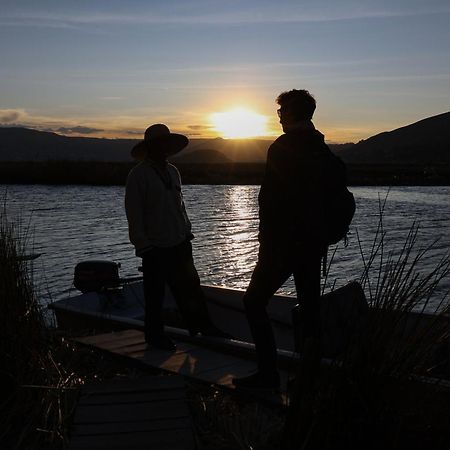 Uros Lodge Peru プーノ エクステリア 写真