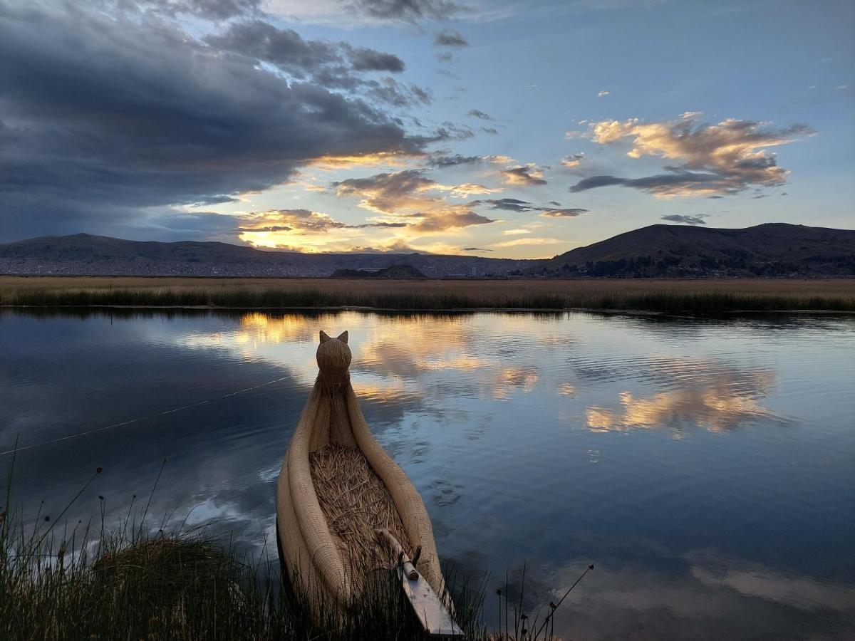 Uros Lodge Peru プーノ エクステリア 写真