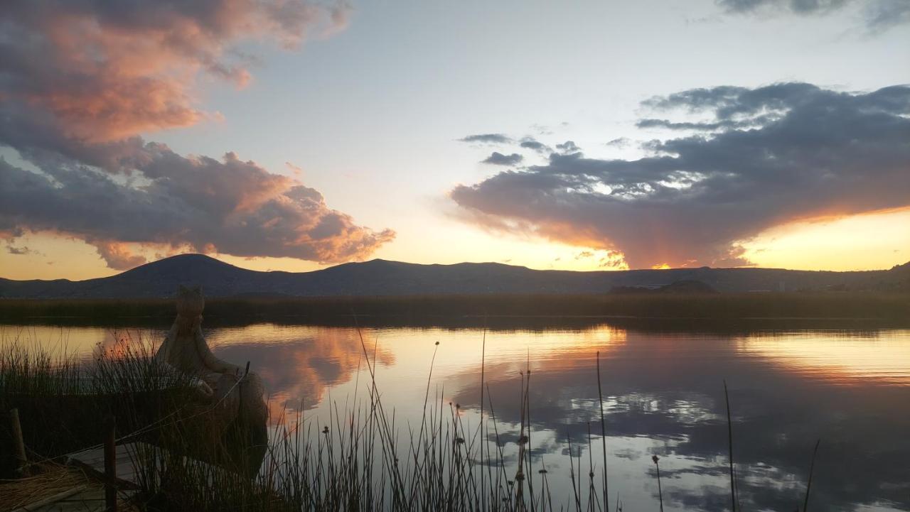 Uros Lodge Peru プーノ エクステリア 写真